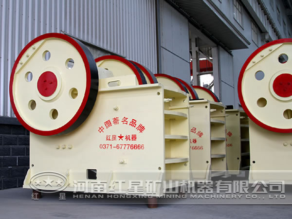 顎式破碎機 顎式破碎機