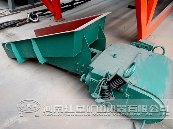 電磁振動(dòng)給料機(jī) 電磁振動(dòng)給料機(jī)