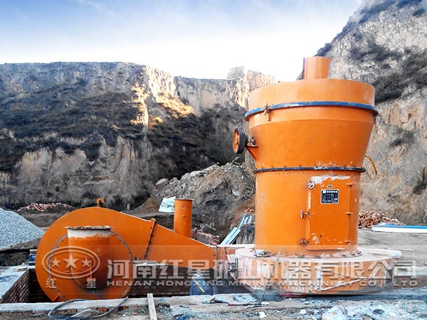 磨粉機安裝現場