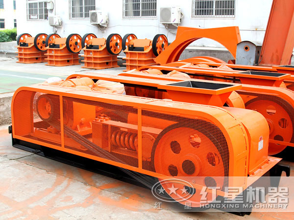 對(duì)輥破碎機(jī) 對(duì)輥破碎機(jī)
