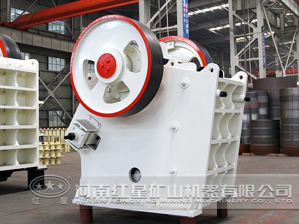 鄂式破碎機(jī)