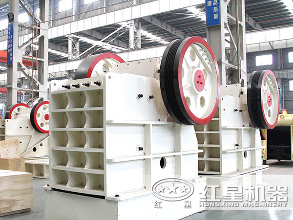 鄂式破碎機 鄂式破碎機