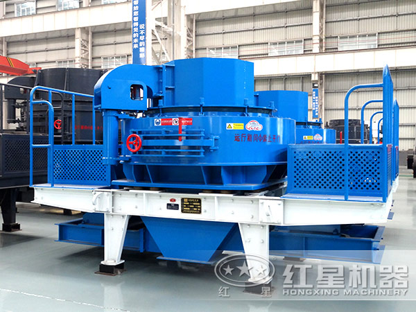 伊利石制砂機設(shè)備實拍