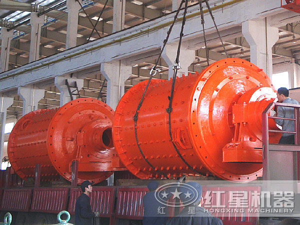 球磨機(jī)發(fā)貨現(xiàn)場(chǎng)