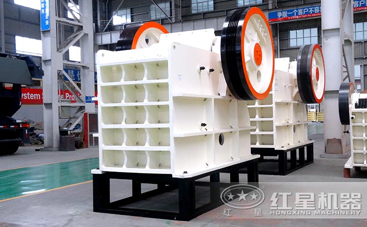 顎式破碎機設備實拍