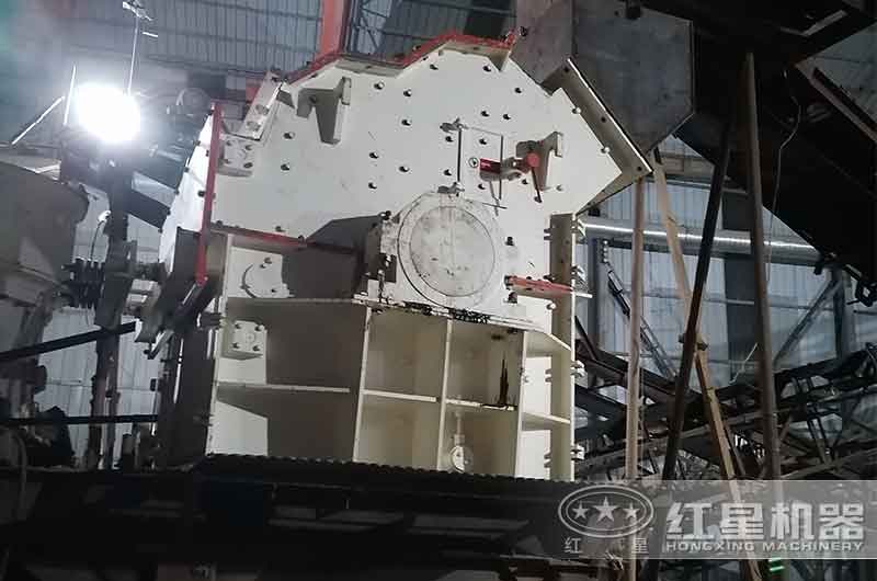 細(xì)碎破碎機(jī) 細(xì)碎破碎機(jī)