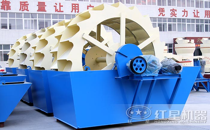 每小時(shí)產(chǎn)100方的環(huán)保型水洗砂機(jī)器實(shí)拍 