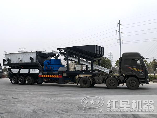 移動(dòng)制砂機(jī)設(shè)備實(shí)拍