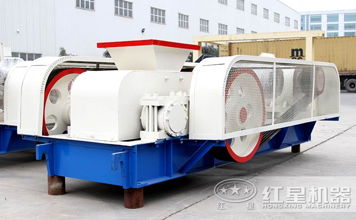 對輥式破碎機實拍