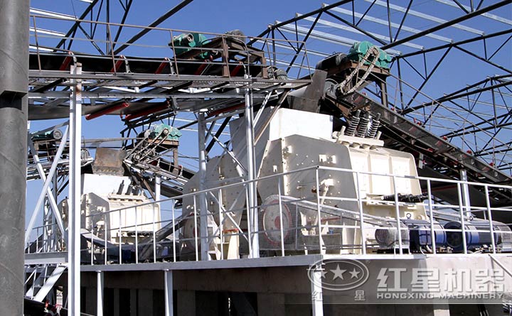 河北用戶反擊式破碎機生產現場