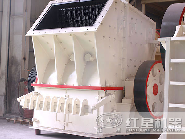 紅星單端破碎機設備實拍