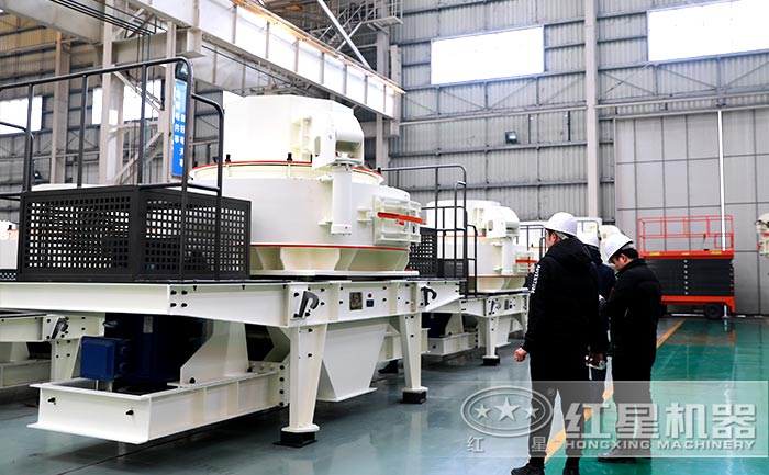 閃長巖制砂機(jī)設(shè)備廠區(qū)