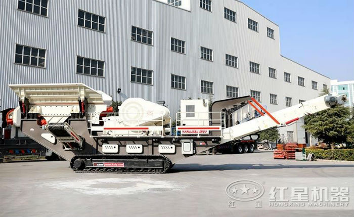 履帶式移動破碎機--機器全貌