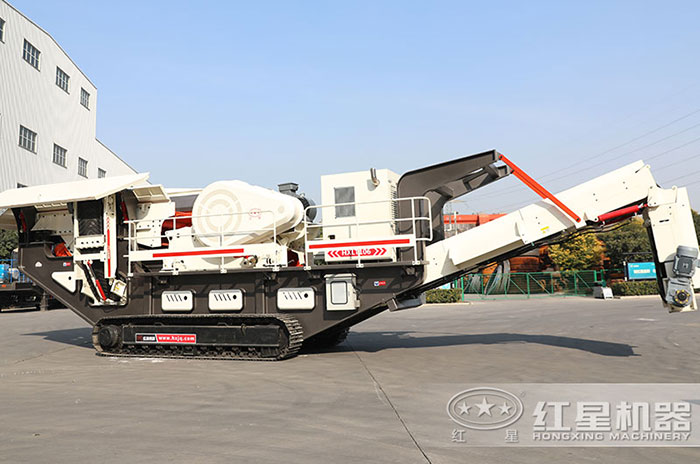 柴油移動破碎機(jī)設(shè)備圖片