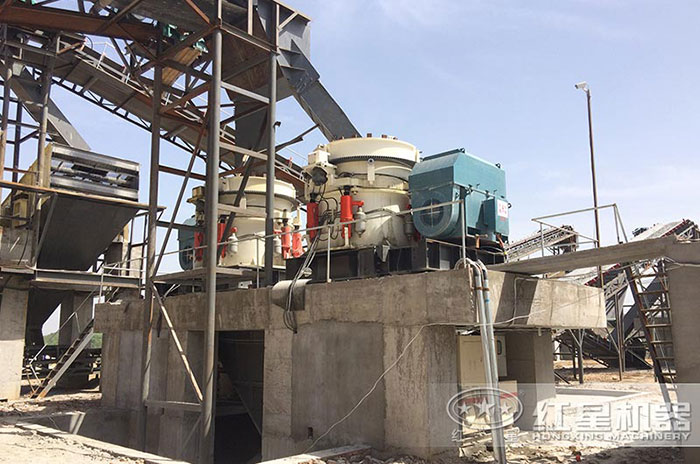 河南大型破碎現場（配置兩臺）