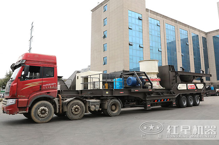 一小時產200噸移動式建筑垃圾粉碎機發貨中