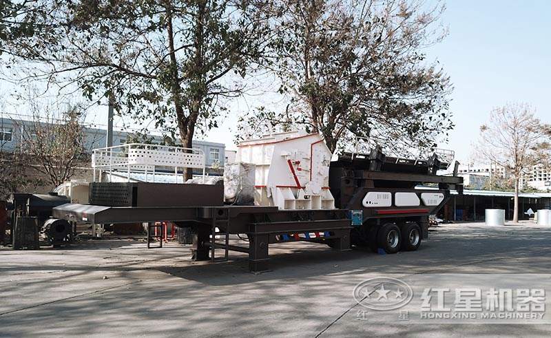 輪胎移動(dòng)式反擊破碎機(jī)