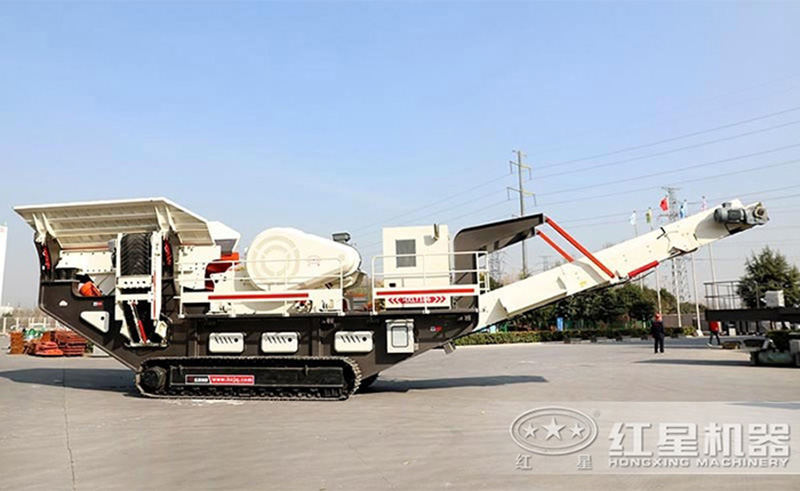 搭配反擊破和履帶式車(chē)架的移動(dòng)式破碎機(jī)