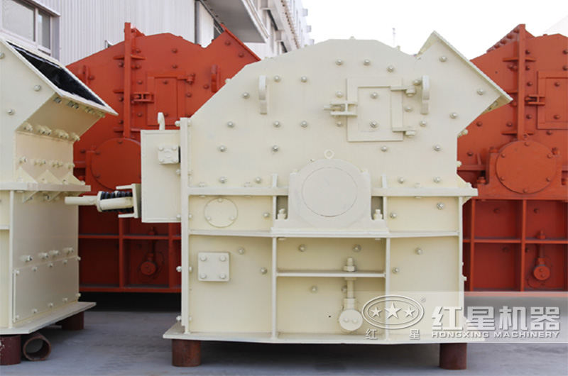 石頭破碎成沙子的設(shè)備細(xì)碎機(jī) 石頭破碎成沙子的設(shè)備細(xì)碎機(jī)