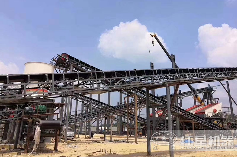 單缸液壓圓錐破碎機