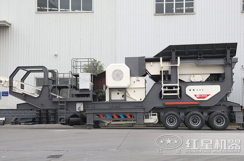 顎式移動(dòng)破碎機(jī)圖片