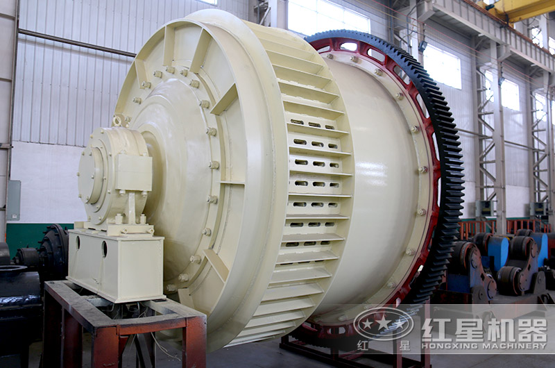 SAG-磨機（半自磨機）